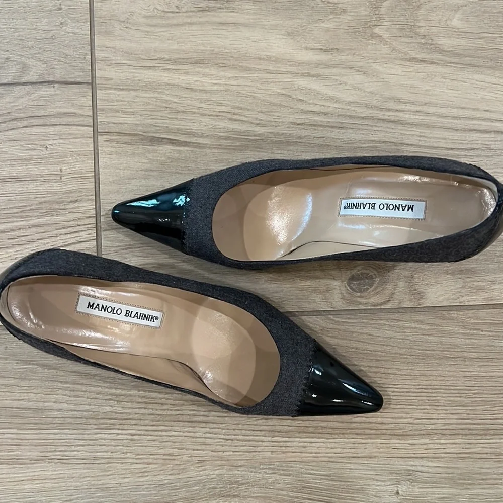 Manolo blahnik pumps - Picture 2 of 3